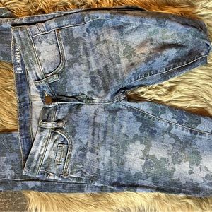 Blanket jeans size 24